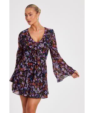 - Chiffon finish - Floral print - Ruffle design - Tie front detail - Model height: 5'9" - Model wears uk 8 / us 4 / eur 36 - Always check the care wash label - Cool hand wash with mild detergent