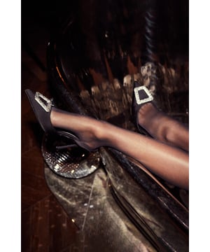 - Satin finish - Court style - Diamante brooch - Pointed toe - Heel height:9.5cm / 3.75 inches approx - Upper: 90% polyester, 10% elastane, lining: 100% polyurethane, sole: 100% polyurethane