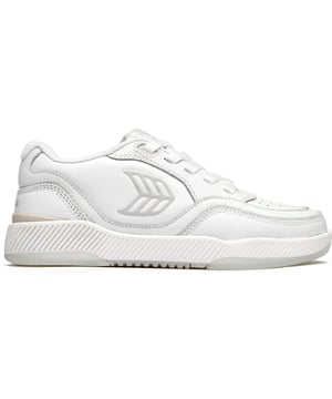 Showcase eco-friendly style with retro vibes, in these eye-catching Cariuma Uba trainers. They feature a soft, LWG-certified leather upper with distinctive branding and contrasting, sporty accents, complemented by organic cotton laces. A cushioned foam insole offers comfort and a sturdy rubber sole assures traction. Embrace fashion-forward, laid-back designs with a good conscience and enhance your wardrobe with these branded skater kicks.