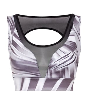 Bequemes und leichtes Crop-Top, mit dem du an deine Grenzen gehen kannst.   Maximaler Komfort und schnell trocknendes Lycra® mit Batikmuster   Stretch-Tüll-Einsatz   Racer-Rücken für uneingeschränkte Bewegungsfreiheit   Geeignet zum Radfahren oder für das Fitnesstraining   Markenprint auf dem Rücken