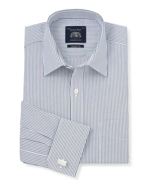 Complete with elegant double cuffs and a curl-resistant collar, this men's formal shirt deserves a place in every gentleman's wardrobe. The 100% cotton construction makes it beautifully soft and easy to care for, while the classic fit shape ensures it's suitable for all builds (especially if you like your shirts fairly roomy). Classic fit; generously proportioned shape. 100% BCI cotton poplin; easy care finish, smooth to the touch. Windsor collar with integral and removable collar stay. Split yoke, long tails, chest pocket. Presented in fully recyclable packaging. Machine washable at 40°C.
