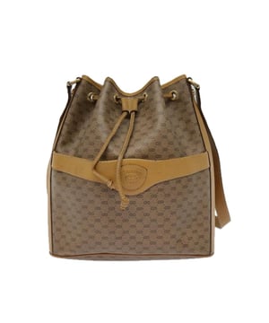 Brand: Gucci
Model: Supreme GG
Color: Beige
Material: Canvas
Inclusions: 
Dimensions: W25cm x H28cm x D10cm / Shoulder Drop:42 - 44cm
Serial number: 001.41.0853
Country of origin: Italy
Condition: B - good condition.
Outside condition : Surface:lose shape  rubbing  stain  scratches
Inside condition :  rubbing  dirt  stain  scratches  powder  peeled off
Handle condition : Shoulder Strap : rubbing  stain  lose shape  slight scratches  crack  thread fray  broken thread  partly tear  peeling
Corner condition : rubbing
Metal fittings condition : scratches  painting off
Odor : storage smell.Brand: GucciType: shoulderMain Material: Canvas