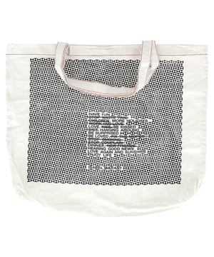 VINTAGE, RRP AS NEW
Minimalist yet bold, this Isabel Marant tote is crafted from durable white canvas and features a striking graphic print for a touch of urban edge. Designed with dual shoulder straps and an open top, the unlined interior makes it lightweight and perfect for on-the-go ease. Whether for errands, the beach, or a casual day out, it’s a functional piece with signature Parisian flair.

Isabel Marant Graphic Tote Bag in White Canvas
Condition: Good
Signs of wear: No retail tag, Minor sign of wear or markings., Used but well maintained. Moderate leather scratches and worn corners.
Packaging: None
Color: White | ecru
Material: Canvas 
Size: One Size | One Size
Measurements: Width: 70; Height: 400; Length: 470; Handle drop: 160; Strap length: 430
SKU: NAPPUGBBA480234W
