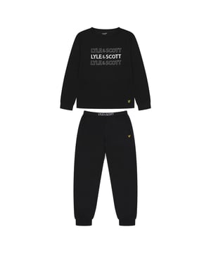 Lyle & Scott Burt jersey cotton long sleeve T-Shirt and cuffed pants sleepwear set. Complete with the classic embroidered eagle. Perfect for any occasion or gifting.