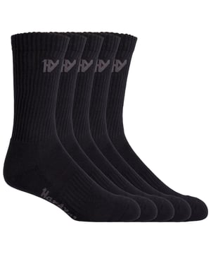 Dagelijkse sokken die je het hele jaar door kunt dragen. Deze herensokken zijn gemaakt van een hoogwaardige polycottonmix met een comfortabel, gevoerd voetbed en naadloze tenen.