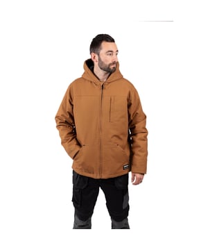 Weerbestendige en kou bestendige buitenkleding van Caterpillar workwear is de best passende, langst meegaande en meest feature-rijke technische uitrusting op de markt. Met technische buitenlaag kleding die in het veld is getest op duurzaamheid en comfort.