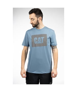 Ons klassieke Trademark Logo T-shirt biedt de hele dag comfort en duurzaamheid.