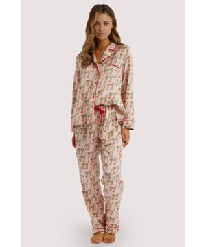 Have you ever seen a Cheeta in Heels...? Our Bouffants Pyjamas are ideal for a Self Care Sunday! Our Artists Pyjamas are all part of our sustainble edit and include recycled polyester.