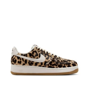 ZAP.MODA SRA W AIR FORCE 1 '07 NEGRO