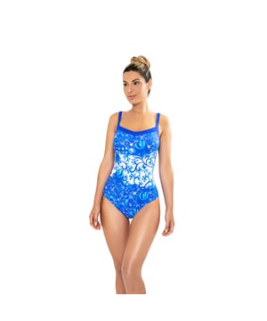 This one-piece swimsuit for women combines elegance and comfort with a slimming design that flatters the silhouette. Its high-quality materials and carefully crafted details make it an ideal women's swimsuit for looking sophisticated on the beach or pool.\n\n Details:\n - Classic and flattering cut.\n - Adjustable straps.\n - Foam cups.\n - U-shaped back.\n - Abdominal control.\n - Quick-drying and chlorine-resistant material.\n - Optimal coverage and support.\n\n We can safely say that women's one-piece swimsuits will offer you everything you are looking for. If you are interested in purchasing a stylish and practical piece that will allow you to swim at any time of the year, women's pico swimsuits are for you.\n\n Our one-piece swimsuits for women adapt perfectly to any type and size of breast without exception.\n Composition: Outer: 82% Polyamide, 18% Elastane; Inner 1: 88% Polyester, 12% Elastane; Inner 2: 90% Polyester, 10% Elastane; Cup: 100% Polyester\n Care:\nHand wash.\n Use neutral soap.\n Do not twist or squeeze.\n Air dry.