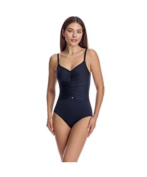Este traje de baño de una pieza mujer combina elegancia y comodidad con un diseño estilizador que favorece la silueta. Sus materiales de alta calidad y detalles cuidadosamente elaborados lo convierten en un bañador mujer ideal para lucir sofisticada en la playa o la piscina.\n\nDetalles:\n- Escote en V.\n- Tirantes ajustables.\n- Fruncido en la parte superior.\n- Control de abdomen.\n- Copas de foam.\n- Espalda baja en U.\n- Material de secado rápido y resistente al cloro.\n- Cobertura y soporte óptimos.\n\nPodemos afirmar con seguridad que los bañadores mujer de una sola pieza te ofrecerán todo aquello que buscas. Si estás interesada en adquirir una pieza elegante y práctica que te permitirá nadar en cualquier época y momento del año, los bañadores mujer pico son para ti. \n\nNuestros trajes de baño de una pieza mujer se adaptan a la perfección a cualquier tipo y tamaño de pecho sin excepción.\n Composición: Exterior: 80% Poliamida, 20% Lycra; Interior: 73% Poliamida, 27% Elastano; Copa: 100% Poliéster\n Cuidados:\nLavar a mano.\nUsar jabón neutro.\nNo retorcer ni exprimir.\nSecar al aire libre.
