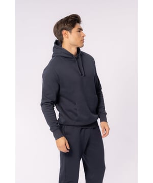 ¿Estás buscando la sudadera con capucha perfecta que combine estilo, comodidad y calidad? Nuestra sudadera con capucha Essential en azul marino es la respuesta. Con su combinación de materiales de primera calidad y su diseño atemporal, es un complemento indispensable para tu guardarropa.
Confeccionada con una mezcla cuidadosamente seleccionada de 60% algodón y 40% poliéster, esta sudadera con capucha ofrece el equilibrio perfecto entre suavidad y durabilidad. El color azul marino le da una apariencia sofisticada que puede combinarse fácilmente con su ropa actual.