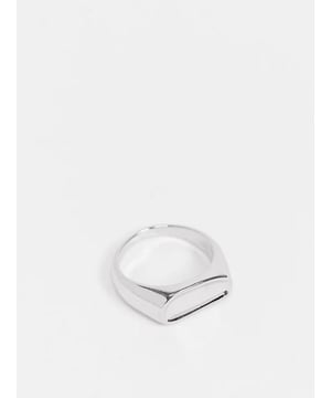 Silver Plated Ring
100% Zinc
Measurements(Ring Diameter): S -&nbsp; 16.5cm M- 17.5cm L - 19.5cm
SKU:ERNIE2021