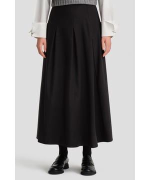 Armine, eine Marke, die sich durch ihr elegantes Design und ihre hochwertige Verarbeitung auszeichnet, bietet spezielle Kollektionen, die den Stil jeder Frau widerspiegeln. Die Produkte von Armine vereinen Eleganz und Komfort und sind auf die Bedürfnisse der modernen Frau zugeschnitten. Sie bieten eine lange Lebensdauer durch die Auswahl hochwertiger Stoffe und sorgfältige Nähte und passen sich dank der großen Auswahl an Farben und Modellen jedem Stil an. Durch die Kombination klassischer und moderner Bekleidungslinien bietet Armine die Möglichkeit, Ihre Eleganz im Alltag, im Geschäftsleben oder bei besonderen Einladungen zu vervollständigen. Jedes Armine-Teil interpretiert die Mode mit einem zeitlosen Verständnis, wobei sowohl die Ästhetik als auch die Funktionalität im Vordergrund stehen.