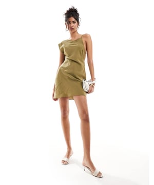 Dresses by ASOS DESIGN BNO, here you come Round neck Adjustable straps Regular fitSold By: Asos