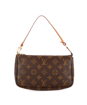 Louis Vuitton Bolsas Accessory Pouch  Bolsa en Marrón Lona recubierta y Latón dorado hardware. El producto está en en Muy Buenas Condiciones (AB).
  Dimensiones: 21x12x4 cm 
  Accesorios incluidos: None
    
  BrandCo Paris encuentra artículos raros y en las mejores condiciones a precios increíbles. ¡Vale la pena tener paciencia! Compra con confianza: todos los artículos de BrandCo Paris son seleccionados y autenticados cuidadosamente por nuestro equipo de expertos.
  Todos los artículos vienen con un certificado de autenticidad y un embalaje entregado por BrandCo Paris.
  Tabla de clasificación de la condición del artículo
  N (como nuevo)
  AA (perfecto estado)
  A (excelente estado)
  AB (muy buen estado)
  B (bueno/regular)