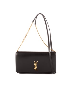 Yves Saint Laurent Bolsas Phone Holder Crossbody  Bolso bandolera en Negro Piel de becerro y Oro hardware. El producto está en Como Nuevo (N).
  Dimensiones: 19x13x3 cm 
  Accesorios incluidos: NONE
    
  BrandCo Paris encuentra artículos raros y en las mejores condiciones a precios increíbles. ¡Vale la pena tener paciencia! Compra con confianza: todos los artículos de BrandCo Paris son seleccionados y autenticados cuidadosamente por nuestro equipo de expertos.
  Todos los artículos vienen con un certificado de autenticidad y un embalaje entregado por BrandCo Paris.
  Tabla de clasificación de la condición del artículo
  N (como nuevo)
  AA (perfecto estado)
  A (excelente estado)
  AB (muy buen estado)
  B (bueno/regular)