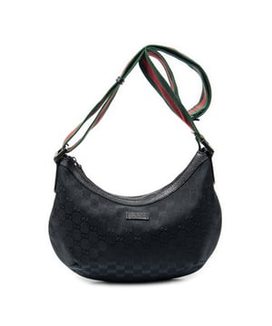 Gucci Tassen Web Half Moon Messenger  Schoudertas in de Zwart Doek in de Zilver  hardware. Het product is in In Uitstekende Staat (A).
  Afmetingen: 32x24x2 cm 
  Inclusief accessoires: None
      
  BrandCo Paris vindt zeldzame artikelen in de beste staat voor ongelooflijke prijzen. Het is de moeite waard om geduldig te zijn! Koop met vertrouwen: alle artikelen van BrandCo Paris worden zorgvuldig geselecteerd en geverifieerd door ons team van experts.

  Alle artikelen worden geleverd met een certificaat van echtheid en verpakt door BrandCo Paris.

  Classificatietabel voor de conditie van het artikel:

  N (als nieuw)
  AA (perfecte staat)
  A (uitstekende staat)
  AB (zeer goede staat)
  B (goede/redelijke staat)