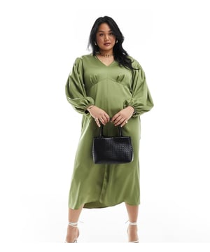Dresses by Closet London Plus Dress the part V-neck Balloon sleeves Zip-back fastening Regular fitSold By: Asos