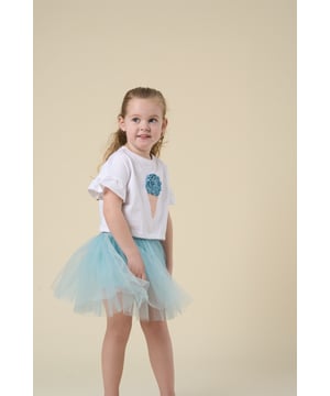 This cute set by Miss features a printed T-shirt with playful ruffle sleeves and a matching floaty skirt. Designed for twirling, exploring, and everything in between, it’s the perfect outfit for carefree days and fun-filled adventures.