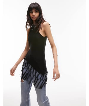 Tops by Topshop Welcome to the next phase of Topshop Round neck Racer back Regular fitSold By: Asos