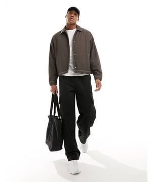 Jackets & Coats by ASOS DESIGN Jacket upgrade: check Plain design Spread collar Zip fastening Side pockets Cropped length Oversized fitSold By: Asos
