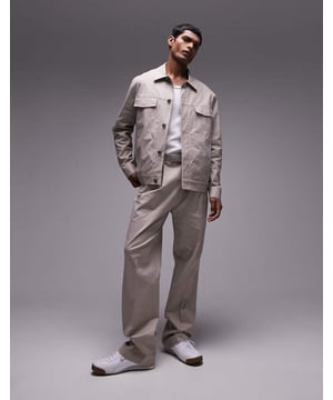 Trousers & Chinos by Topman Welcome to the next phase of Topman Regular rise Belt loops Functional pockets Straight fitSold By: Asos