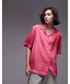 Tops by Topshop This is Topshop Revere collar Button placket Half sleeves Relaxed fitSold By: Asos