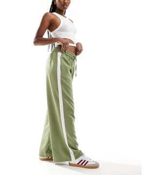Trousers & Leggings by ONLY For days when denim won't do High rise Contrast panel detail Side pockets Wide legSold By: Asos