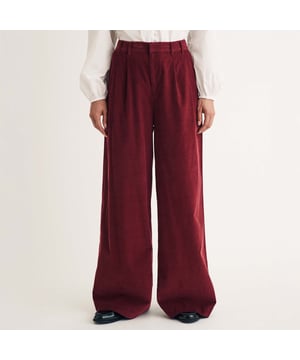 Women's Nobodys Child Ava Cord Pleated Wide Leg Trousers. The definition of relaxed tailoring. These rich red trousers sit high on the waist with a double pleat front and a stylish wide leg. Wear with your best white blouse and black boot combo.- Pockets.- Belt loops.- Zip fastening with button.- High waisted.- Wide leg cut that skims the body.- Size tip: we recommend your usual size. Material: 100% Organic Cotton. Ref: B242733RED.