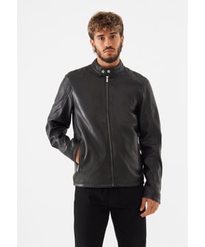 Racer jacket from Bolongaro Trevor in soft real leather. This racer jacket features a classic racing collar, zip pockets and cuffs. This jacket has all the quintessential markers of a great leather jacket.
Our model is 181 cm tall and is wearing size M.