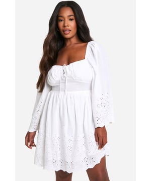 Bring a new kinda attitude in this latest piece from our collection of plus size dresses. Available in UK sizes 16-24, our range of curve dresses carries all the on-trend pieces you need to feel confident. Whether it's a plus size black dress or skater style you're adding to your basket, we promise no more awkward fits, just dresses you can depend on. Work a flattering plus size shirt dress or smock shapes during the day, then take on the night in sexy styles, maxi lengths and Bardot necklines.Style: Skater DressFabric: BroderieLength: MiniSleeve Length: Long Sleeve