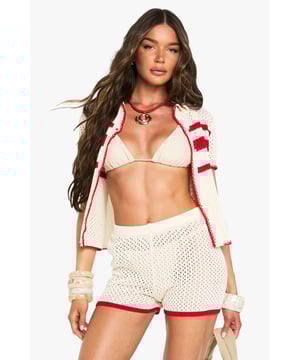 Make a splash in our stylish swimwearBagging yourself the perfect bikini is the secret to feeling body beautiful at the beach. Whether you prefer triangle or bandeau, high waisted or hipster, we&rsquo;ve got swimwear styles to flatter every figure. This season we&rsquo;re talking about the tropical two piece, clashing it with a quirky kimono and adding fashion&rsquo;s hottest headwear, the floppy hat, for plenty of poolside pizazz.