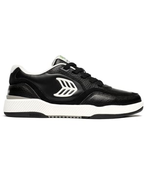 Showcase eco-friendly style with retro vibes, in these eye-catching Cariuma Uba trainers. They feature a soft, LWG-certified leather upper with distinctive branding and contrasting, sporty accents, complemented by organic cotton laces. A cushioned foam insole offers comfort and a sturdy rubber sole assures traction. Embrace fashion-forward, laid-back designs with a good conscience and enhance your wardrobe with these branded skater kicks.