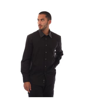Mens Diesel S-Holls Regular-Fit Shirt in black.- Denim collar.- Long sleeves with button cuffs.- Front button fastening.- Curved hem.- Regular fit.- 100% Cotton.- Ref: A104720CKA9XXA