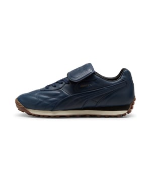 PRODUCT STORY: The newest FENTY x PUMA Avanti by Rihanna is reinvented with premium leather, touches of gold, and retro gum soles. Inspired by football legends, this Avanti is worn by Romeo Beckham and many others in the latest FENTY x PUMA campaign. DETAILS: Oil-treated leather on upper, which wears over time; Lace closure; Foam wedge midsole; Dark gum outsole; FENTY x PUMA co-branding details.