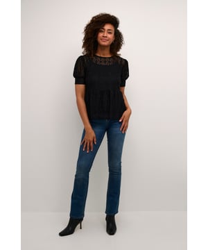 Feminine,Heup lengte,Korte mouwen  Fijne was 30°, niet bleken, niet in de droger drogen, Druipnat ophangen in de schaduw, koud strijken max. 110° C, Chemisch laten reinigen.  90% Polyamide,10% Elastaan