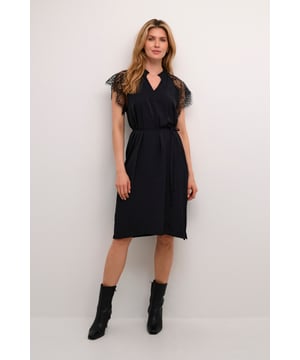 Mollie,Straight fit,Knie,Korte mouwen  Fijne was 30°, niet bleken, niet in de droger drogen, Druipnat ophangen, koud strijken max. 110° C, Chemisch laten reinigen.  50% Viscose,40% Nylon,10% Lyocell