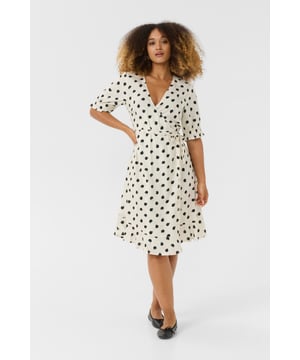 Zally,Feminine,Knie,Korte mouwen  Fijne was 30°, niet bleken, niet in de droger drogen, Druipnat ophangen in de schaduw, koud strijken max. 110° C, Droogreiniging  100% Viscose (LENZING™ ECOVERO™)