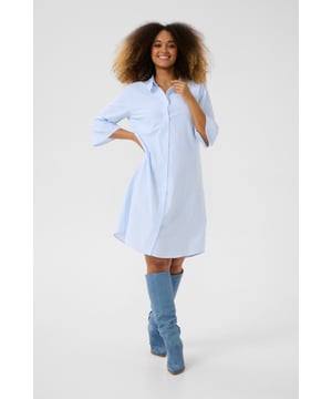 Straight fit,Knie,3/4 mouwen  Fijne was 30°, niet bleken, niet in de droger drogen, Druipnat ophangen in de schaduw, koud strijken max. 110° C, Droogreiniging  55% Polyester,45% Katoen