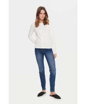 Classic fit,Lange mouwen  Fijne was 30°, niet bleken, niet in de droger drogen, Liggend laten drogen., koud strijken max. 110° C, Chemisch laten reinigen.  80% Viscose,20% Polyamide