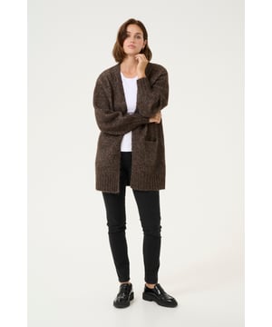 Loose fit,Lange mouwen  Extra fijne was 30°, niet bleken, niet in de droger drogen, Liggend laten drogen in de schaduw, koud strijken max. 110° C, Droogreiniging  47% Acryl,35% Polyester (Gerecycled),13% Polyamide,5% Wol (gecertificeerd)