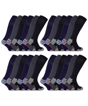 Sock Snob - Calcetines de Trabajo hasta la Rodilla: Experimenta comodidad y durabilidad durante todo el día con los Calcetines de Trabajo hasta la Rodilla de Sock Snob, diseñados para mantener tus pies apoyados durante jornadas laborales exigentes. Disponibles en tallas 6-11 y 11-14, estos calcetines están elaborados para ajustarse perfectamente mientras ofrecen un acolchado transpirable que reduce la fatiga. Fabricados con una mezcla de tejidos de alta calidad, proporcionan una excelente gestión de la humedad para mantener tus pies secos y cómodos. La longitud hasta la rodilla ofrece protección y soporte adicional, lo que los hace ideales para diversos entornos laborales, incluyendo la construcción, fábricas y trabajos al aire libre. Estos calcetines cuentan con talones y puntas reforzadas para una mayor durabilidad, asegurando que soporten condiciones difíciles. Los puños elásticos evitan deslizamientos, por lo que tus calcetines se mantienen firmemente en su lugar sin importar cuán activa sea tu jornada. Disponibles en convenientes paquetes de 24 pares, los Calcetines de Trabajo hasta la Rodilla de Sock Snob ofrecen un gran valor y aseguran que siempre tengas un par limpio listo. Detalles adicionales del producto: Material: Mezcla de tejido duradera con propiedades que absorben la humedad. Tallas: 6-11, 11-14. Paquete: 24 Pares. Longitud: Hasta la rodilla. Talón y puntera reforzados para mayor durabilidad. Puños elásticos para un ajuste seguro. Perfectos para profesionales que necesitan calcetines confiables y cómodos que rindan durante largas horas y condiciones difíciles.