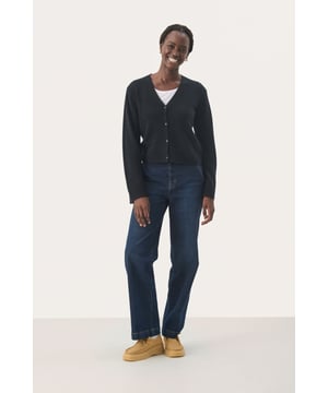 Easy fit,Lange Ärmel  Handwäsche, Nicht bleichen, Nicht im Trockner trocknen, Liegend trocken., Kalt bügeln max. 110° C, Trockenreinigung  36% Polyamid (Recycelt),36% Polyester (Recycelt),25% Wolle (zertifiziert),3% Elasthan