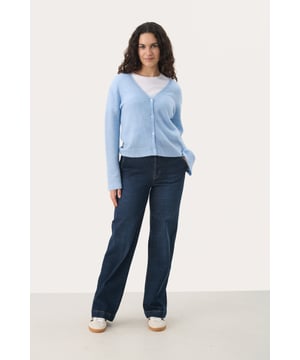 Easy fit,Lange Ärmel  Handwäsche, Nicht bleichen, Nicht im Trockner trocknen, Liegend trocken., Kalt bügeln max. 110° C, Trockenreinigung  36% Polyamid (Recycelt),36% Polyester (Recycelt),25% Wolle (zertifiziert),3% Elasthan