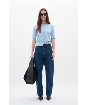 Classic fit,Elleboog lengte  Handwas, niet bleken, niet in de droger drogen, Liggend laten drogen in de schaduw, koud strijken max. 110° C, Droogreiniging  40% Viscose,30% Polyester,22% Nylon,6% Wol,2% Kasjmier
