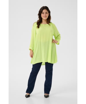 A-shape,3/4 mouwen  Fijne was 30°, niet bleken, niet in de droger drogen, Liggend laten drogen in de schaduw, koud strijken max. 110° C,.  100% Viscose (LENZING™ ECOVERO™)