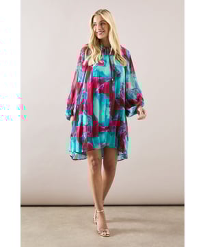Striking abstract print pleated swing dress designed for petite frames
        Elegant V-neckline with delicate tie detail for adjustable styling
        Voluminous balloon sleeves create a dramatic silhouette
        Flowing pleated fabric adds movement and dimension
        Relaxed swing shape offers comfortable all-day wear
    
    This eye-catching Wallis dress combines sophisticated style with effortless comfort. The pleated swing design creates a flattering shape that moves beautifully with you, whilst the bold abstract print makes a statement at any casual gathering. Style with simple nude strappy sandals as shown for a relaxed daytime look, or pair with white trainers and a denim jacket for weekend brunches. The tie-neck detail allows for customisable styling-wear loosely fastened for a relaxed feel or neatly tied for a more polished appearance. Perfect for family celebrations, garden parties or lunch with friends, this versatile piece transitions seamlessly from shopping trips to informal dinners. The lightweight woven fabric ensures comfort throughout the day, making this dress an essential addition to your daywear collection.