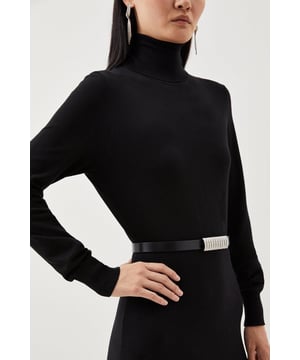 Add a opulent touch to any outfit with this premium leather waist belt. Finished with scintilating diamant buckle detail for a sophisticated touch, with an elegant skinny fit that cinches the waist.Leather beltDiamant detailingSlim fitBrowse this seasons women's belts or discover the full range of women's accessories now.