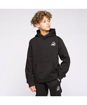 Jongens Kings Will Dream Crosby 2.0 Hoodie in het zwart - Dubbel laagse capuchon - Lange mouwen - Borduursel op de linkerborst - Kangoeroezak aan de voorkant - Ribgebreide boorden en onderrand - Zachte fleececonstructie met achterkant van borstels - Relaxte pasvorm - 60% Katoen, 40% Polyester. Machinewasbaar. - Ref: KD3E124428BS2STK1